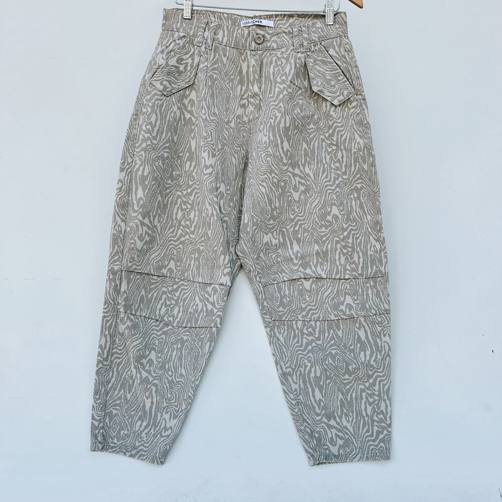 High-Rise Relaxed Cargo Pants — Beige Woodgrain - Picture 3 of 15